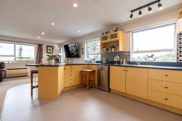 Photo of property in 24 Nore Street, Waihola, Milton, 9073