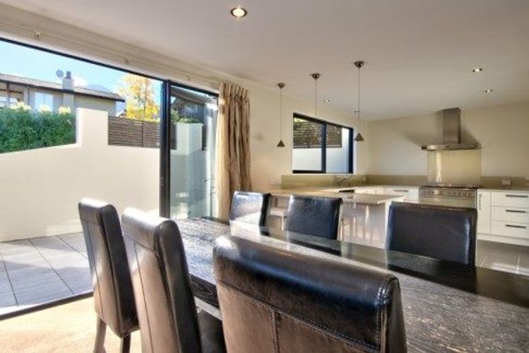 Photo of property in 11a Dublin Street, Queenstown, 9300