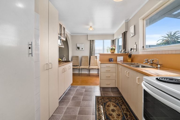 Photo of property in 21 Tennyson Drive, Owhata, Rotorua, 3010