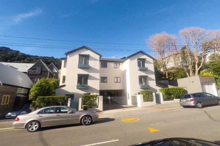 Photo of property in 7a Austin Street, Mount Victoria, Wellington, 6011
