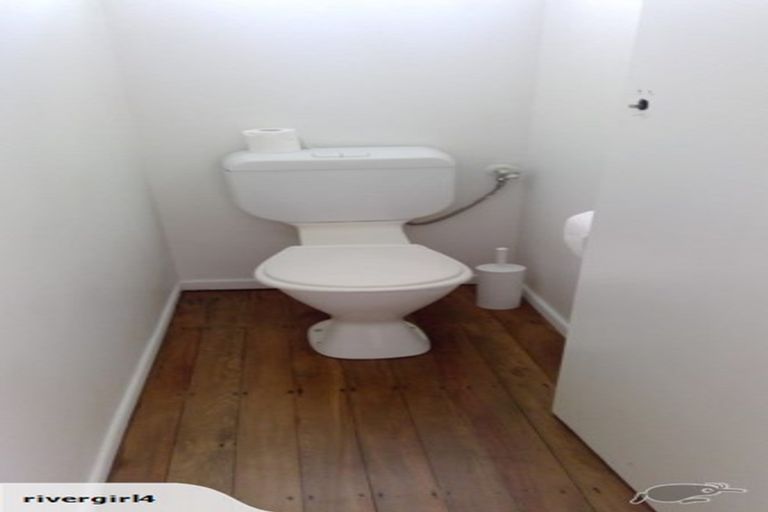 Photo of property in 20 Blease Street, New Lynn, Auckland, 0600