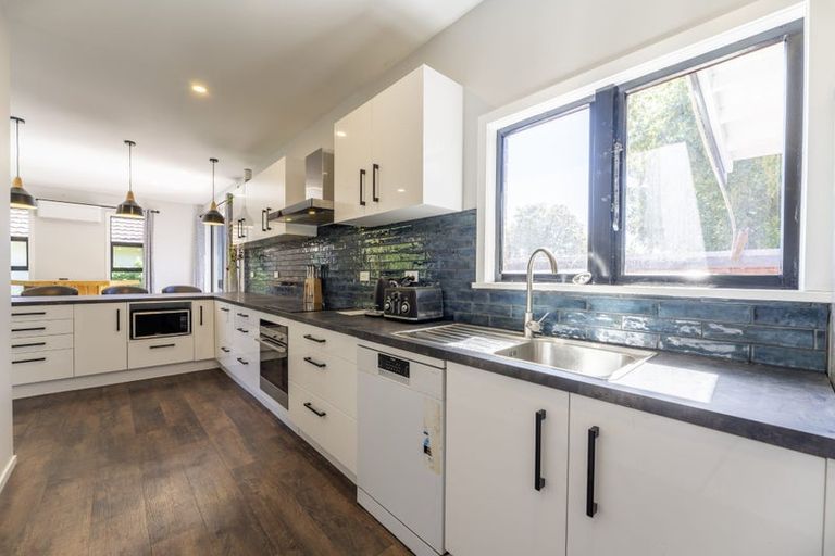 Photo of property in 1 Rolleston Street, Watlington, Timaru, 7910