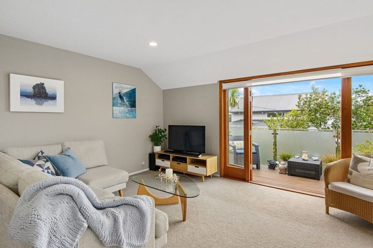 Photo of property in 40 Celia Street, Redcliffs, Christchurch, 8081