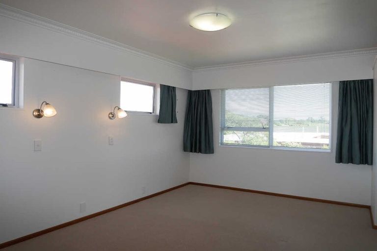 Photo of property in 54 Belvedere Avenue, Waikanae, 5036