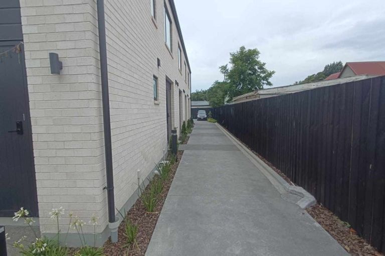 Photo of property in 3/10 Goldsmith Place, Waltham, Christchurch, 8023