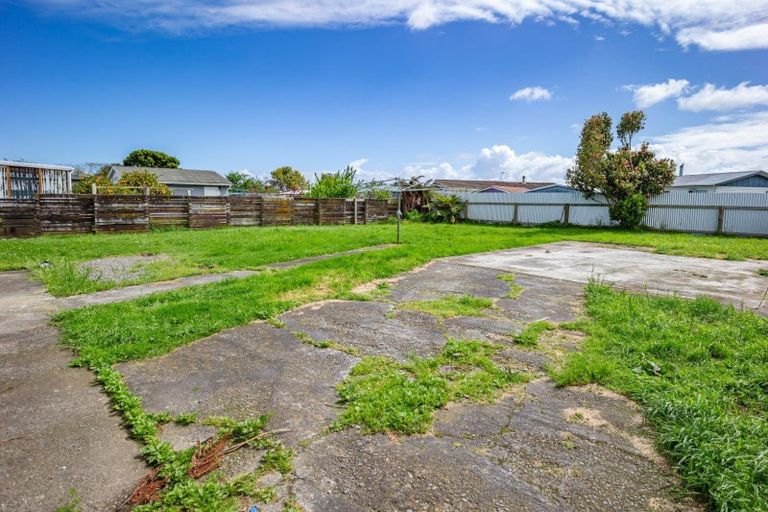 Photo of property in 23 Stirling Street, Levin, 5510