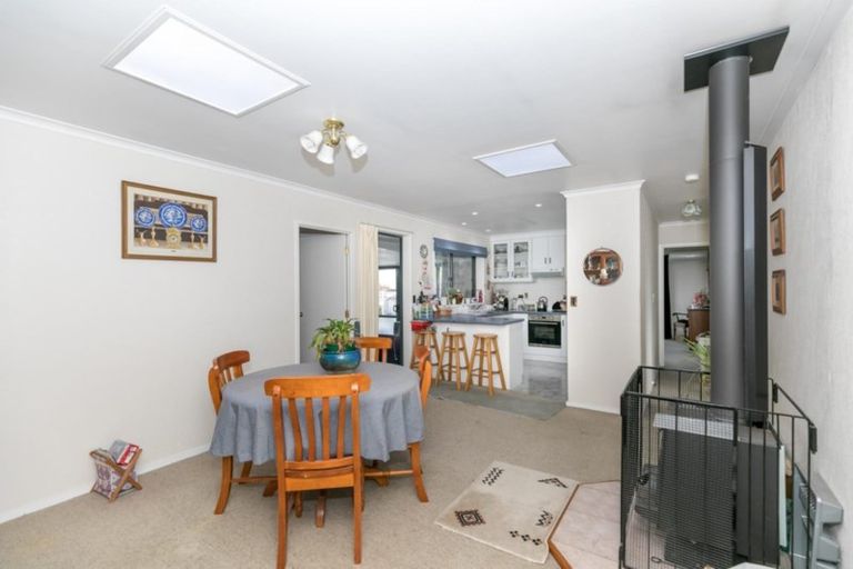 Photo of property in 6 Limousin Place, Grandview Heights, Hamilton, 3200