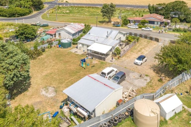 Photo of property in 46 Whangaehu Village Road, Whangaehu, Whanganui, 4581