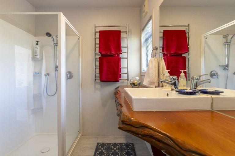 Photo of property in 28 Hindmarsh Drive, Rangatira Park, Taupo, 3330