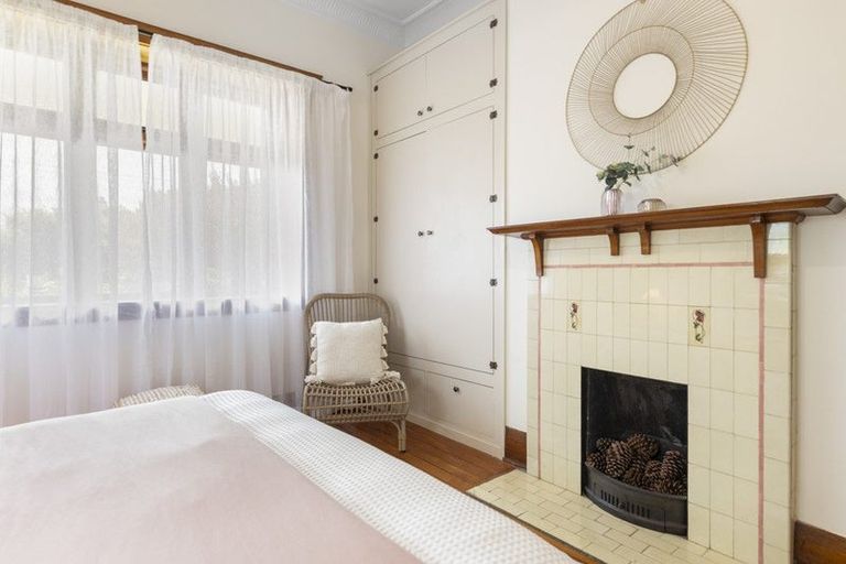 Photo of property in 10 Pretoria Avenue, Saint Clair, Dunedin, 9012