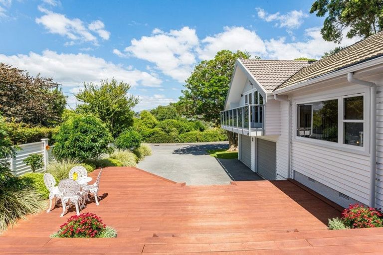 Photo of property in 61 Seaview Road, Paremata, Porirua, 5024