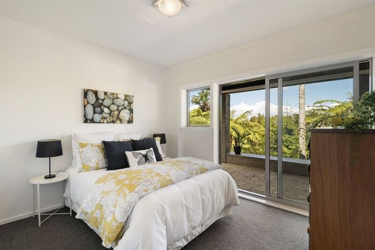 Photo of property in 39 Aberdeen Road, Castor Bay, Auckland, 0620