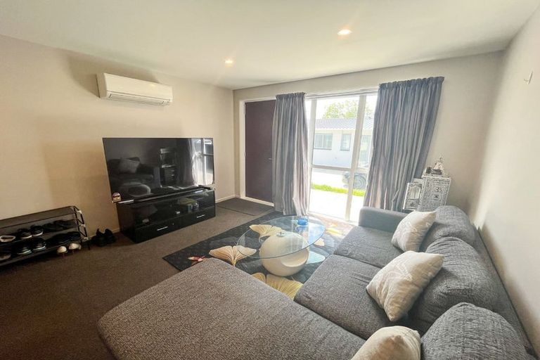 Photo of property in 2/75 Geraldine Street, Edgeware, Christchurch, 8013