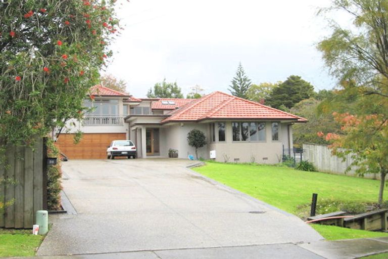 Photo of property in 62 Parkhill Road, Mellons Bay, Auckland, 2014