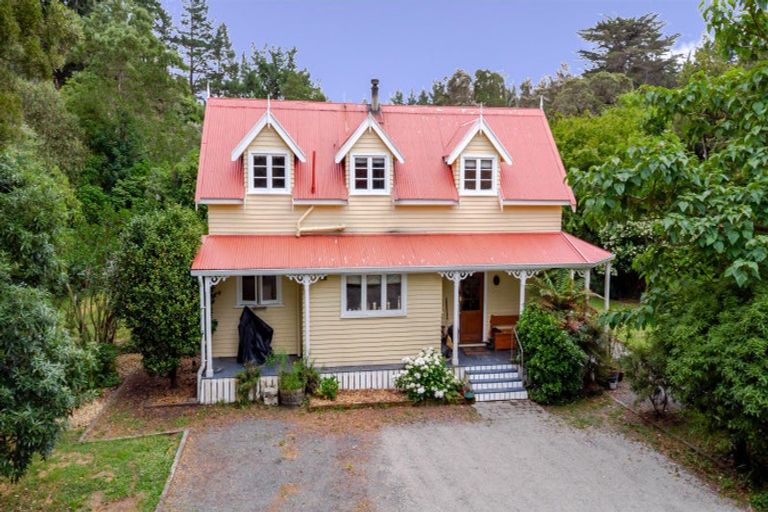 Photo of property in 16 Wahipai Close, Dannevirke, 4977