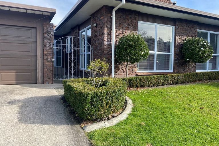 Photo of property in 9 Culver Terrace, Howick, Auckland, 2014