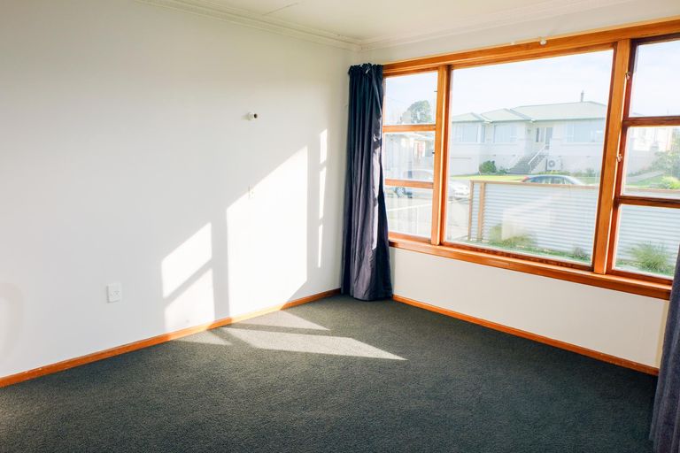 Photo of property in 21 Glendale Crescent, Holmes Hill, Oamaru, 9401
