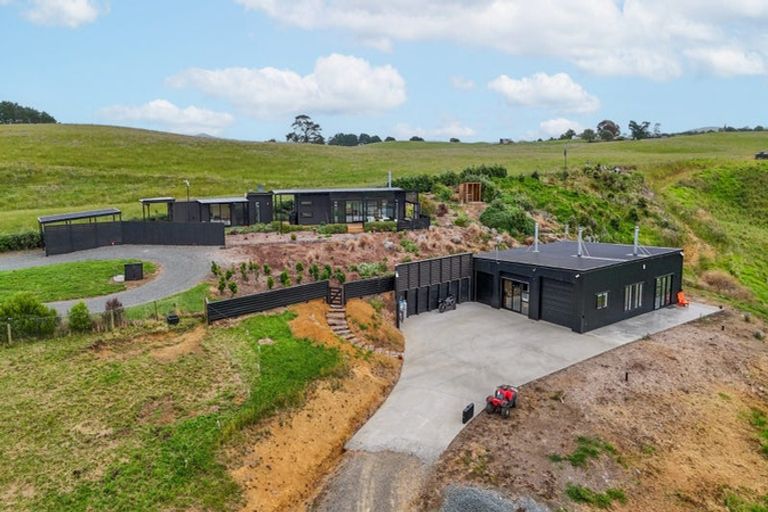 Photo of property in 49 Honey Road, Otaua, 2683