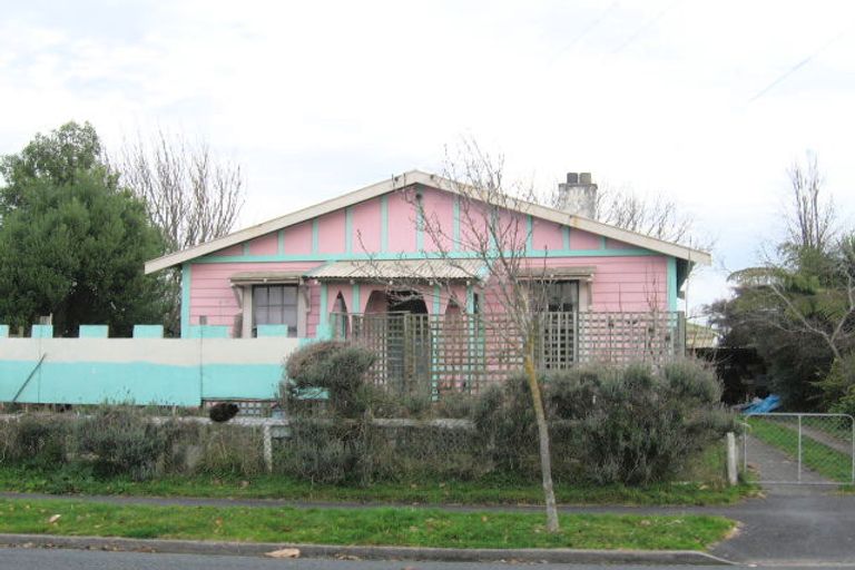 Photo of property in 14 Makomako Street, Frankton, Hamilton, 3204