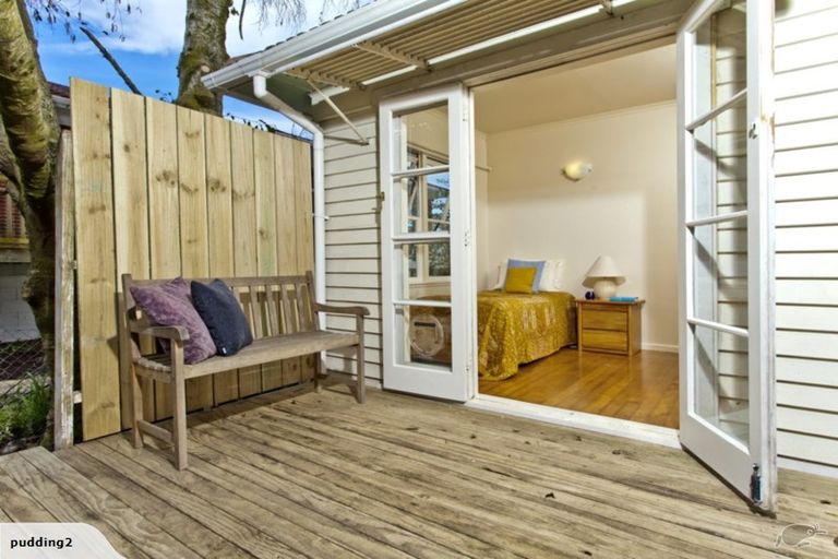 Photo of property in 26 Alamein Avenue, Belmont, Auckland, 0622