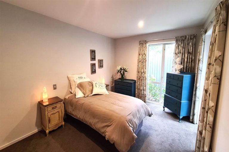 Photo of property in 2/17 Field Terrace, Upper Riccarton, Christchurch, 8041