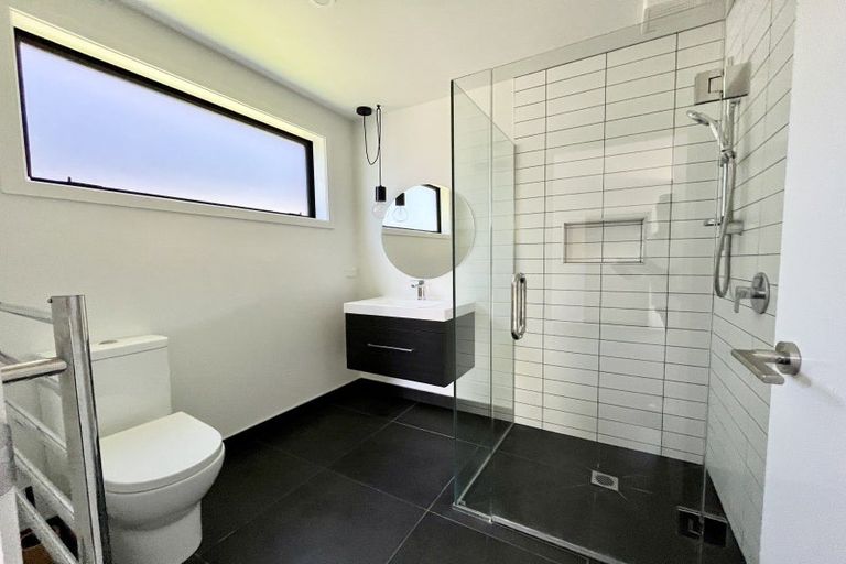 Photo of property in 4 Lauder Street, Lake Hayes, Queenstown, 9304