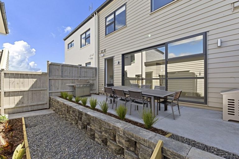 Photo of property in 47 Eugenia Rise, Totara Heights, Auckland, 2105