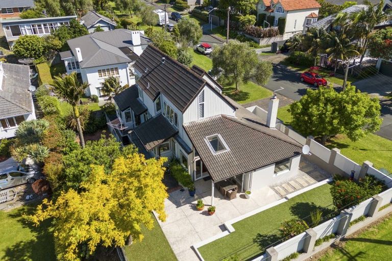 Photo of property in 9 Park Avenue, Takapuna, Auckland, 0622