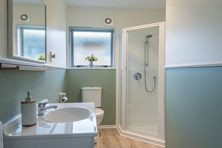 Photo of property in 16 Elm Place, Tikipunga, Whangarei, 0112