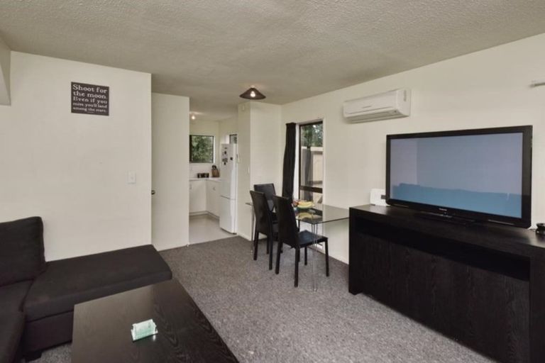 Photo of property in 6/96 Poulson Street, Addington, Christchurch, 8024