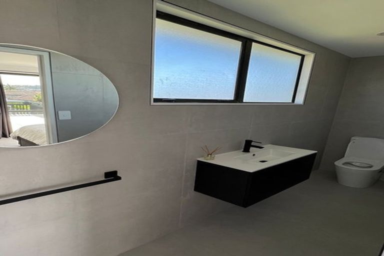 Photo of property in 21 Frederick Reece Drive, The Gardens, Auckland, 2105