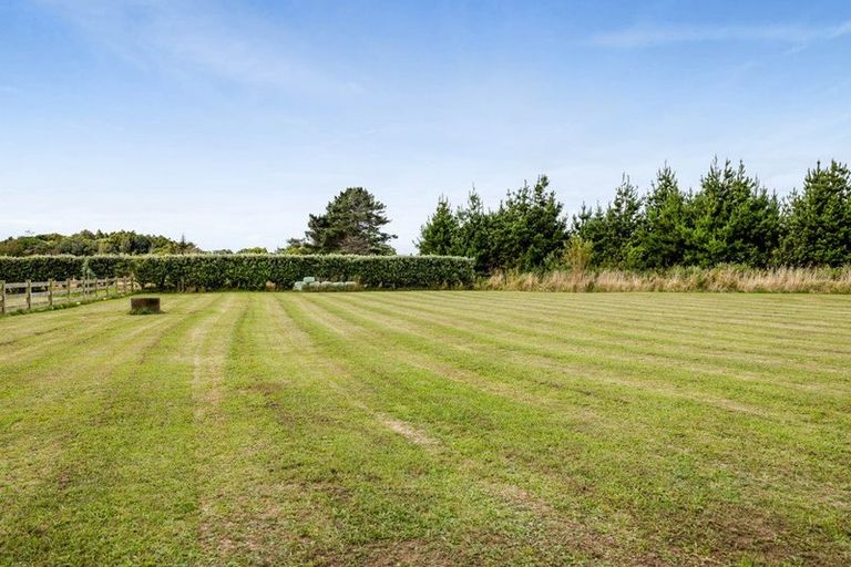 Photo of property in 10b Gladstone Street, Hawera, 4610