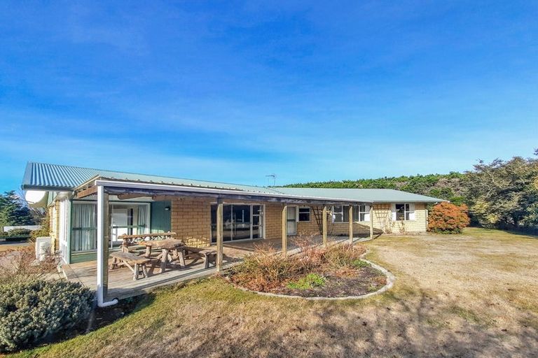 Photo of property in 489 Dawsons Road, West Melton, Christchurch, 7676