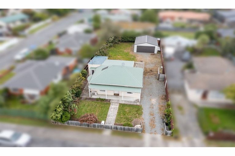 Photo of property in 15 Torlesse Street, Rangiora, 7400