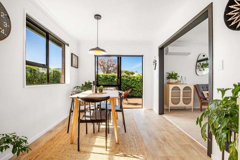 Photo of property in 207b Ngatai Road, Otumoetai, Tauranga, 3110