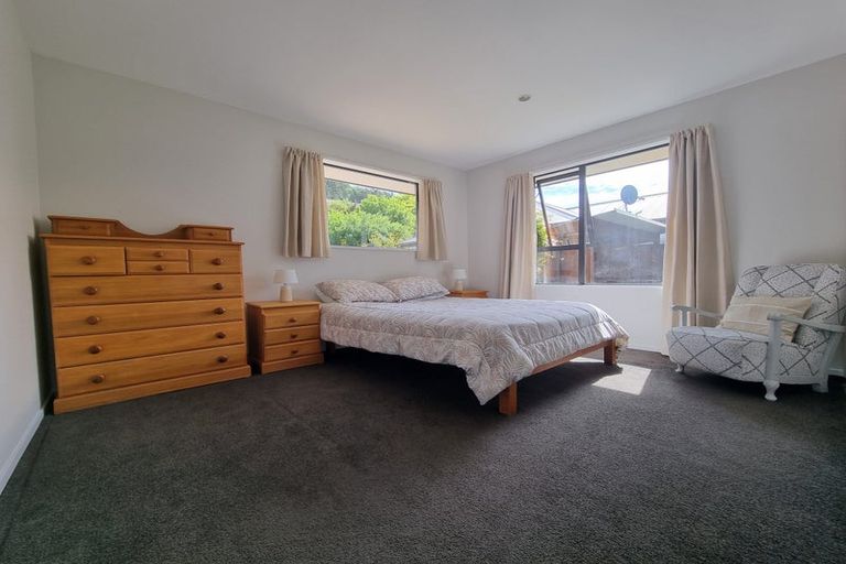 Photo of property in 116 Port Hills Road, Heathcote Valley, Christchurch, 8022