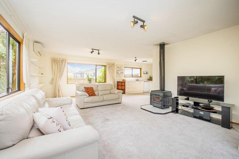 Photo of property in 23b Kawarau Place, Frankton, Queenstown, 9300