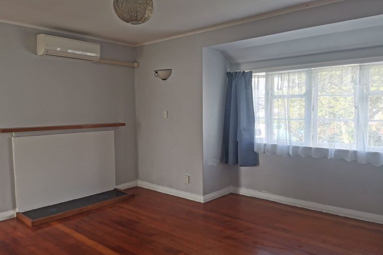 Photo of property in 28 Jutland Street, Waterloo, Lower Hutt, 5011