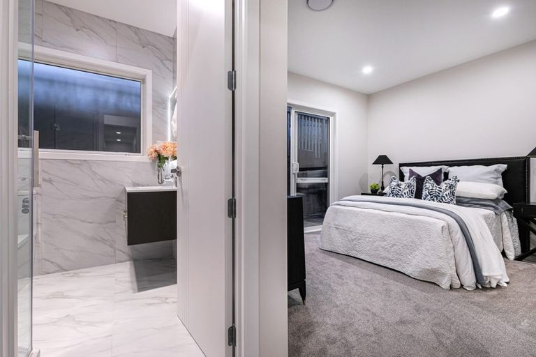 Photo of property in 7 Surf View Crescent, Red Beach, 0932