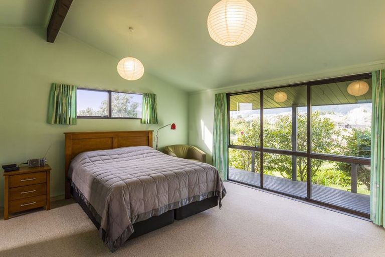 Photo of property in 63 Paetawa Road, Peka Peka, Waikanae, 5391