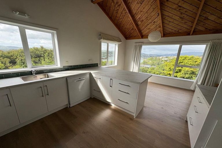 Photo of property in 26 Bodmin Terrace, Camborne, Porirua, 5026