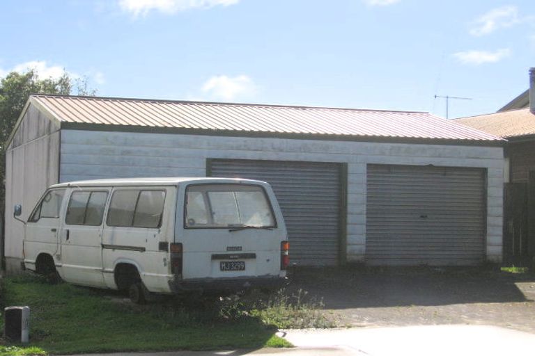 Photo of property in 19 Tupelo Street, Pukete, Hamilton, 3200