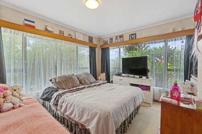 Photo of property in 64 Wedgwood Avenue, Mangere East, Auckland, 2024