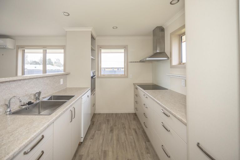 Photo of property in 6 Stringer Crescent, Waiareka Junction, Oamaru, 9401