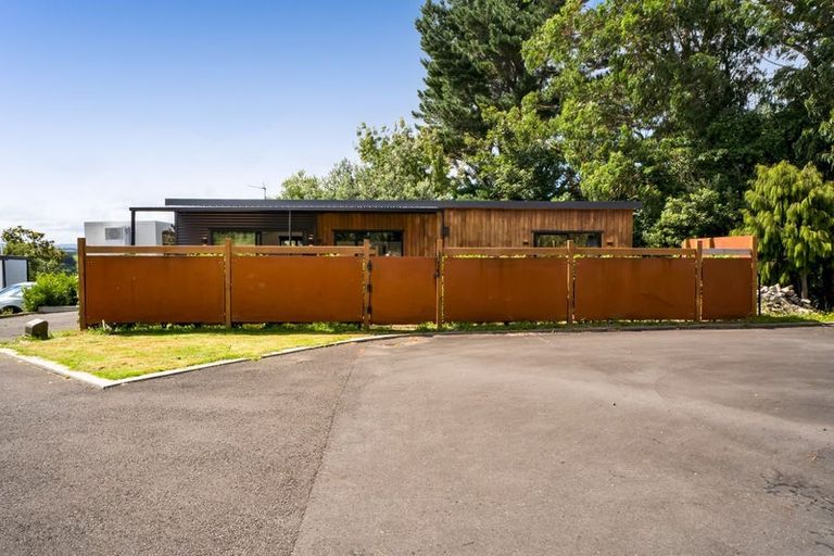 Photo of property in 38c Tawhiti Road, Hawera, 4610