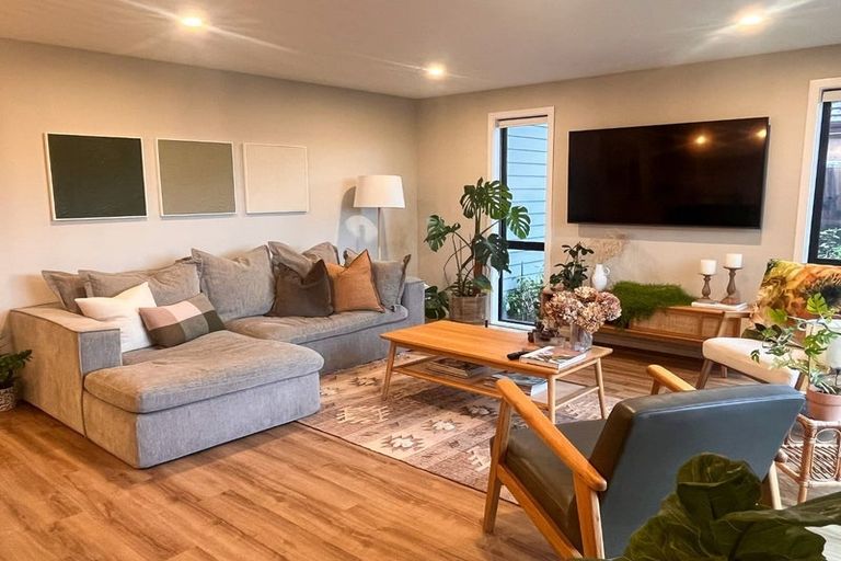 Photo of property in 18 Orchiston Way, Lincoln, 7608