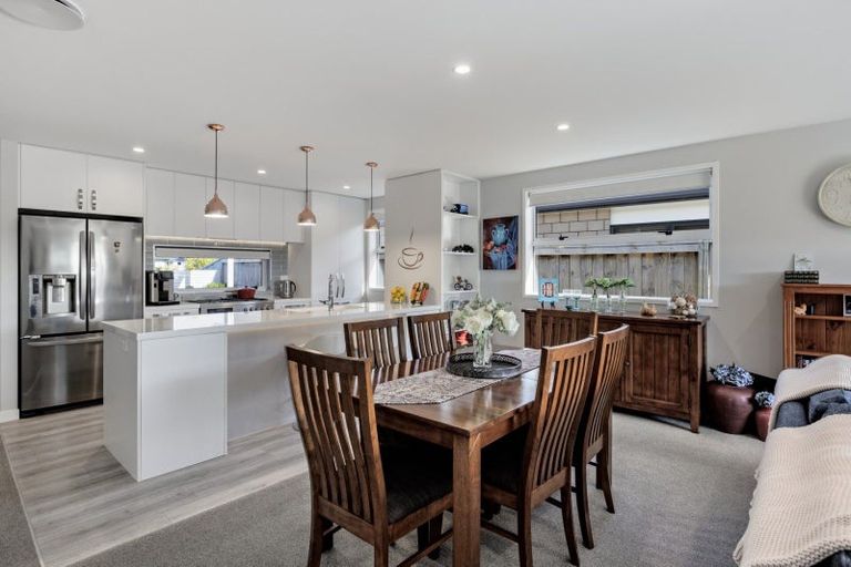 Photo of property in 20 Marion Crescent, Papamoa Beach, Papamoa, 3118