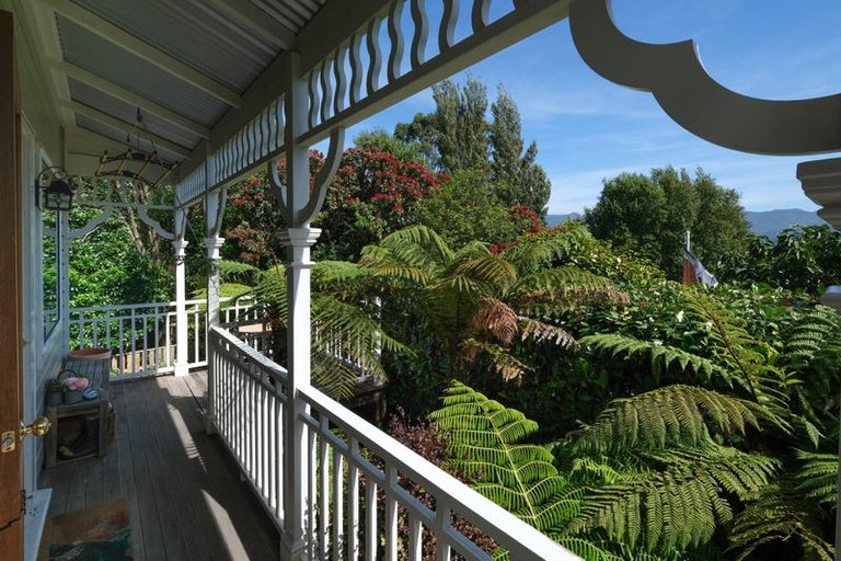 Photo of property in 14 Moerangi Street, Broad Bay, Dunedin, 9014