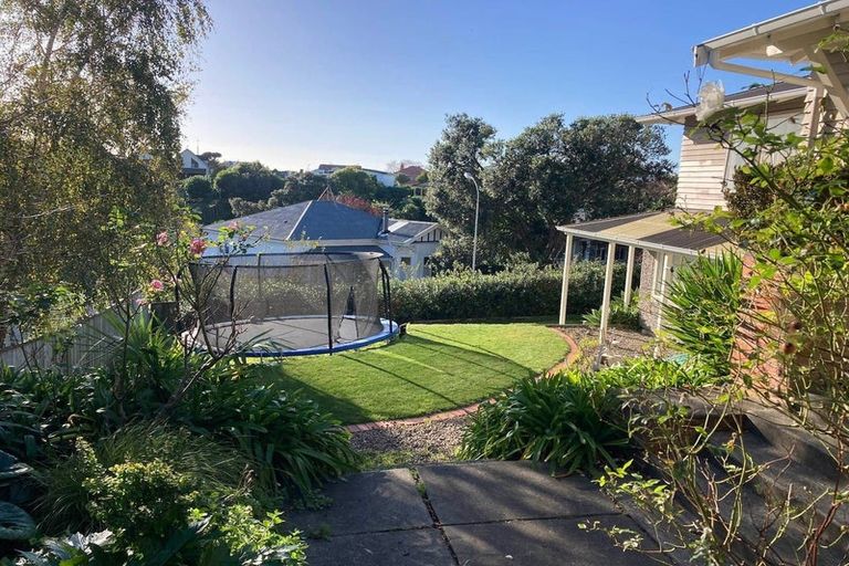 Photo of property in 1a Finnis Lane, Hospital Hill, Napier, 4110