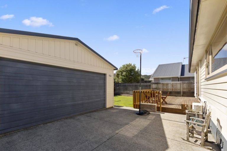 Photo of property in 23 Holyoake Crescent, Avalon, Lower Hutt, 5011